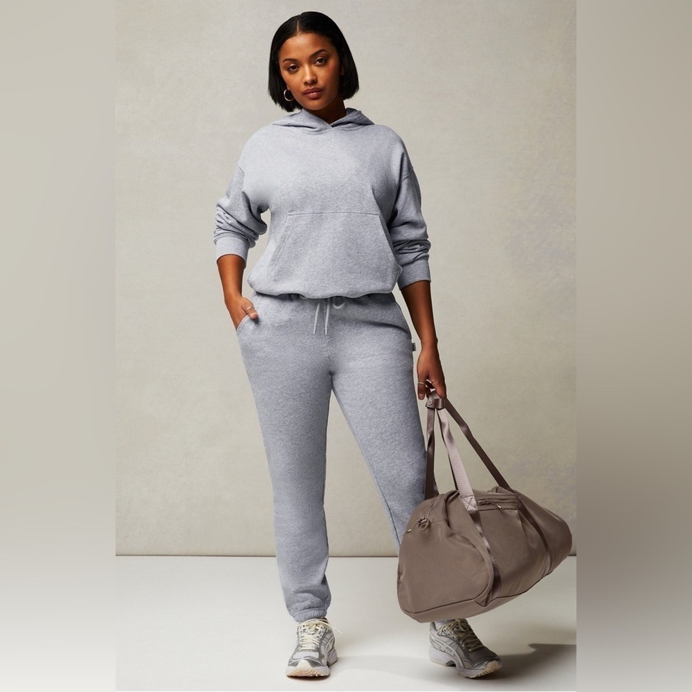 Fabletics Women Grey Hoodie NWT XL - Picture 3 of 7